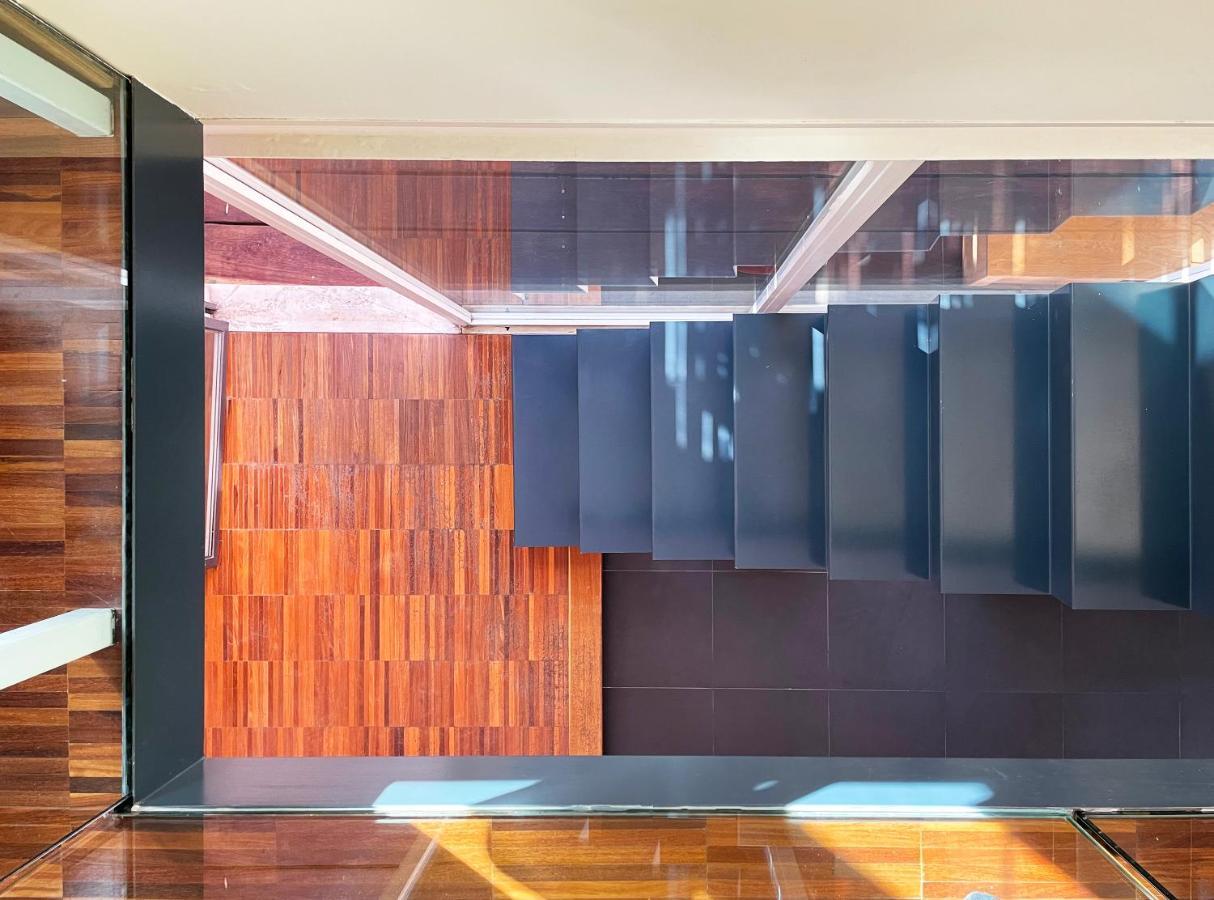 Scs Modern Luxury Penthouse Urg Apartment